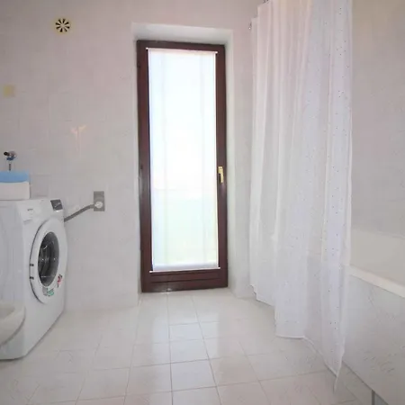 In Porec/istrien 9921 Apartment Porec